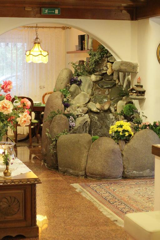 Hotel Waldhof Корнаяно Екстериор снимка
